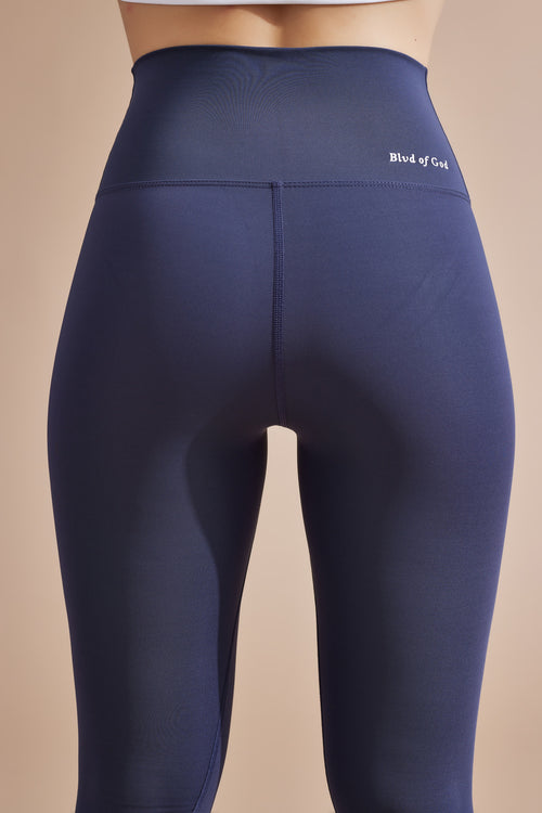 skin grey blue classic bum back look