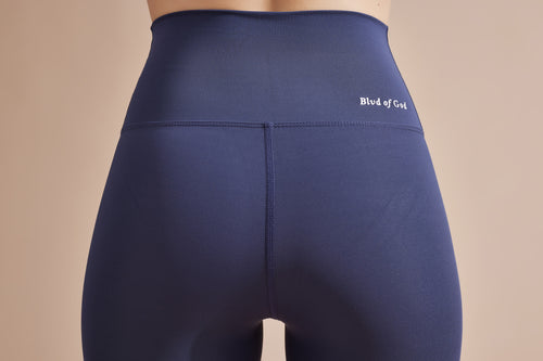 skin grey blue classic bum back look hip