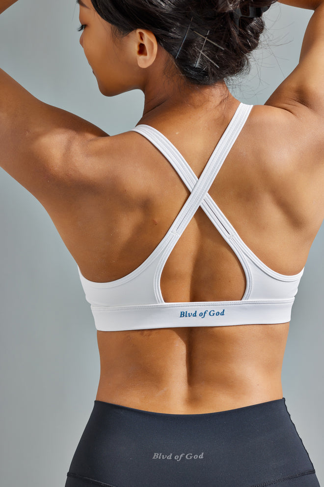 sport bra classic white back look